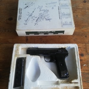 Prodajem pištolj Crvena Zastava M-70, call. 9 mm tetejac
