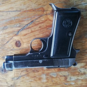 Prodajem pištolj Beretta M-34, call. 9 kratki