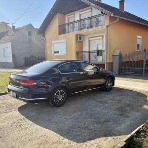 VW Passat R-line 2.0 TDI