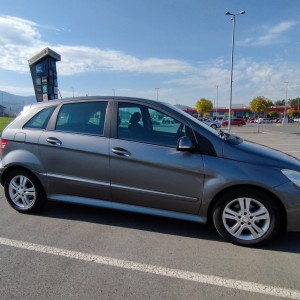 Prodajem Mercedes B klasu
