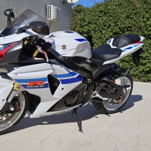 Suzuki gsxr 1000 one milion edition dogovor