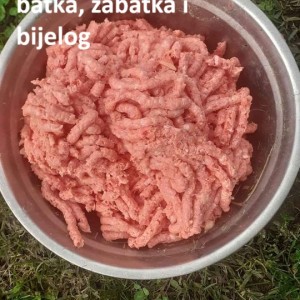 Meso za pse- 2 vrste- moguća dostava