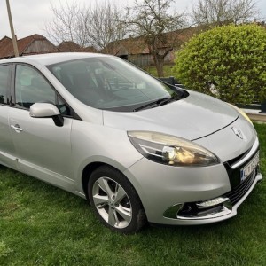 Prodajem Renault scenic 1,5 dci