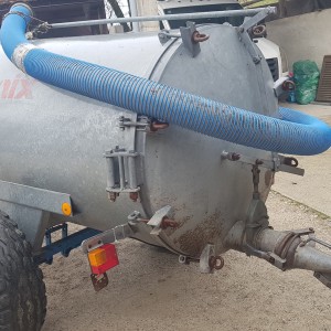 Cisterna STREU MIX 3000 litara