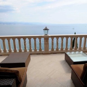 EXCLUSIVNA VILLA UZ MORE U OPATIJI - 1 RED DO MORA