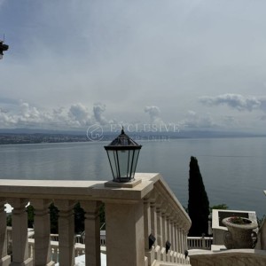 EXCLUSIVNA VILLA UZ MORE U OPATIJI - 1 RED DO MORA