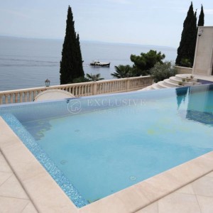 EXCLUSIVNA VILLA UZ MORE U OPATIJI - 1 RED DO MORA