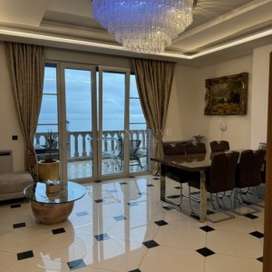 EXCLUSIVNA VILLA UZ MORE U OPATIJI - 1 RED DO MORA