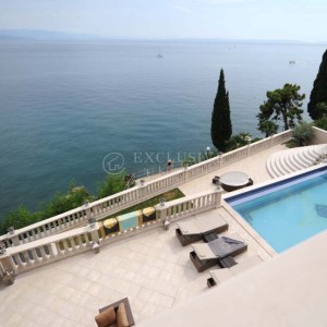 EXCLUSIVNA VILLA UZ MORE U OPATIJI - 1 RED DO MORA