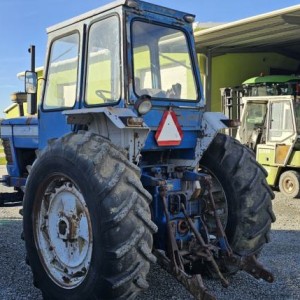 FORD 7600