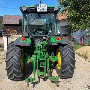 John Deere 5090