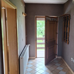 Kuća: Bošnjaci, 100.00 m2, zgrada, garaža, dvorište i oranica 3156m2