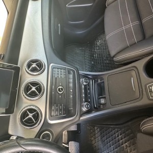 Mercedes-Benz GLA 200 d Sport Utility