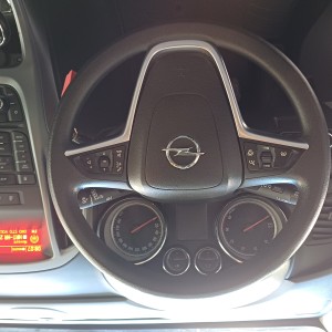 Opel astra sedan