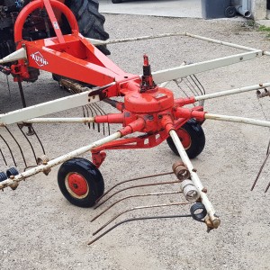 Sakupljač sijena KUHN GA 280
