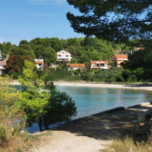 Apartmani Bulat -Apartman 2+2 ***, na otoku Prviću, 50 m od plaže/mora
