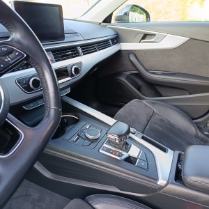 Audi A4 B9 2.0 TDI 140 kW Limuzina 2xS Line 2016 godina u savršenom st