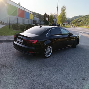 Audi A4 B9 2.0 TDI 140 kW Limuzina 2xS Line 2016 godina u savršenom st