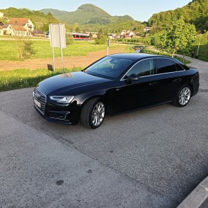 Audi A4 B9 2.0 TDI 140 kW Limuzina 2xS Line 2016 godina u savršenom st
