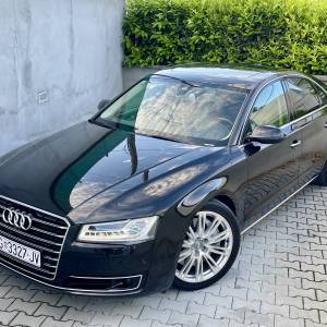 Audi A8 4.0 TFSI Quattro | 435 KS | samo 31.862 km