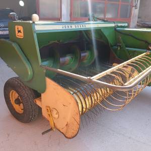 Balirka John Deere 342