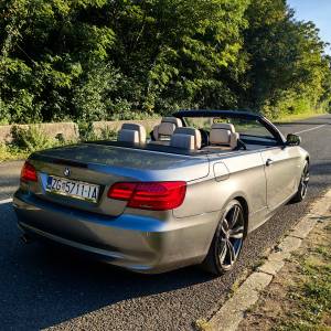 BMW 320D E93 LCI