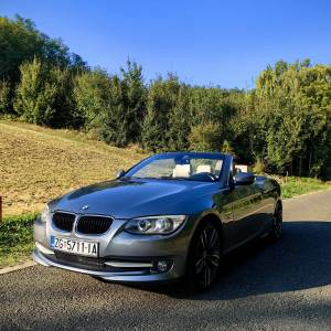 BMW 320D E93 LCI