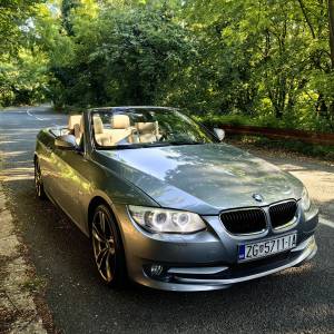 BMW 320D E93 LCI