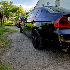 BMW E90