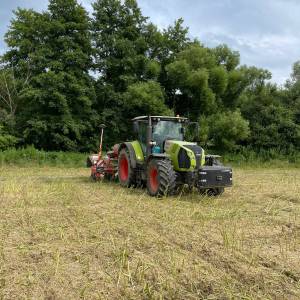 Claas arion 650