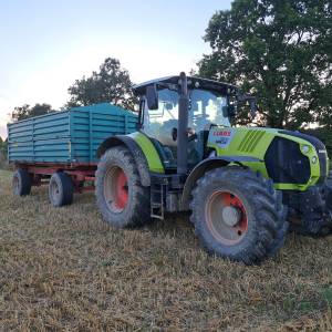 Claas arion 650