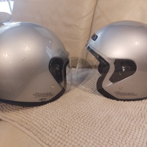 Harley Davidson JET II kacige,veličine M iXl (odgovaraju kao L )