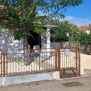 KUĆA U NINU - SAMO 50 METARA OD MORA!!! AKCIJA DO 20.6 - 250 000 EURA