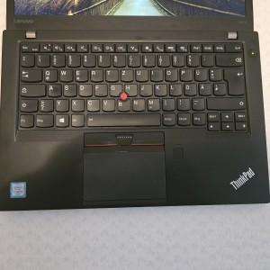 Lenovo thinkpad T460S ( cijena bez punjača 80 Eura )