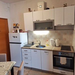 Medulin, Istra, stan / apartman 27m2, prizemlje, 8m2 terasa, parking (