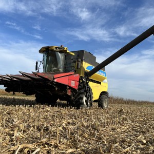 New Holland CS640