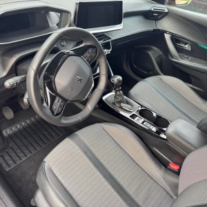 PEUGEOT 2008, 2021 g,37tkm, ALLURE 130 KS, REG 09/25, FULL LED, VIRTUA