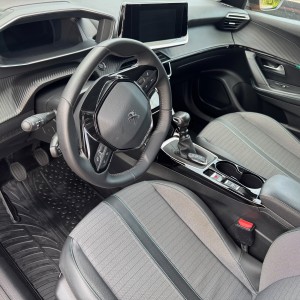 PEUGEOT 2008, 2021 g,37tkm, ALLURE 130 KS, REG 09/25, FULL LED, VIRTUA