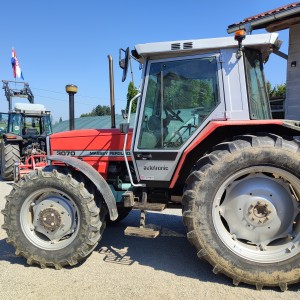 Prodaje se traktor Masey Ferguson 3070