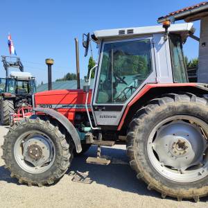 Prodaje se traktor Masey Ferguson 3070