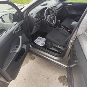 Prodaje se! VW T-Cross