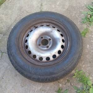 Prodajem čeličnu fekgu od 15''