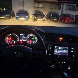 Prodajem Golf 7 1.6TDI DSG