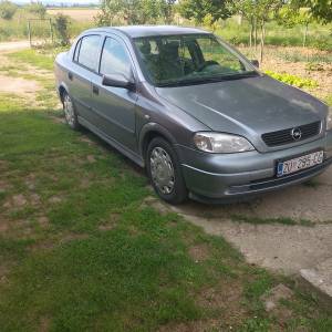 Prodajem Opel Astru 1.7 DTI 2004G REG:2/2026