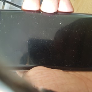 Prodajem polovan Samsung mobitel neispravan