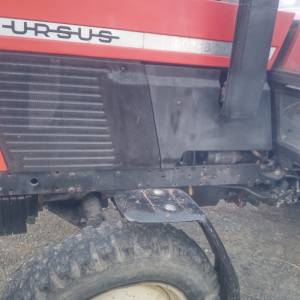 Prodajem traktor Ursus 902b