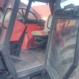 Prodajem traktor Ursus 902b