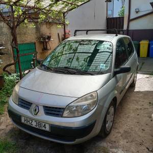 Prodajem za dijelove Renault Scenic (u voznom stanju)