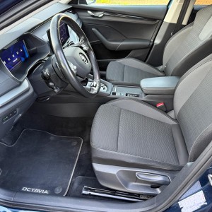 Škoda Octavia 2.0 TDI DSG *4x4* 2022. Godina 150 ks.. Top stanje.