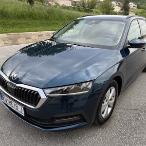 Škoda Octavia 2.0 TDI DSG *4x4* 2022. Godina 150 ks.. Top stanje.